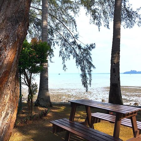 12Haven Stunning Seaside Luxury Villa Pd With Kids Pool Port Dickson Exterior foto
